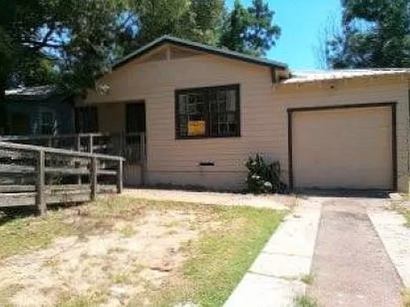 211 Connella St, Texarkana, TX 75501