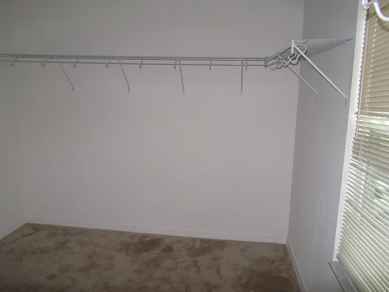 365 Blue Lake Cir — Photo 17