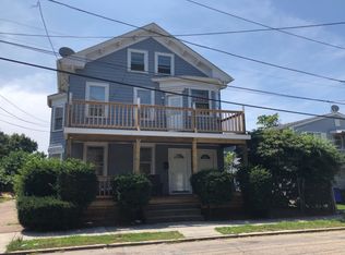 14 Hawthorne St, Providence, RI 02907