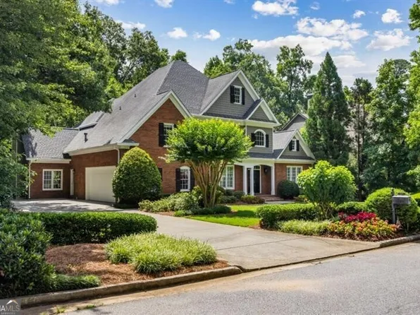 125 Franklin Pl, Sandy Springs, GA 30342