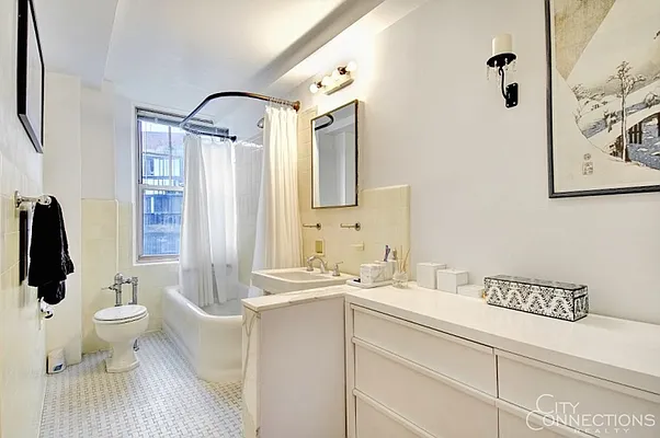 Rented by City Connections Realty | media 11