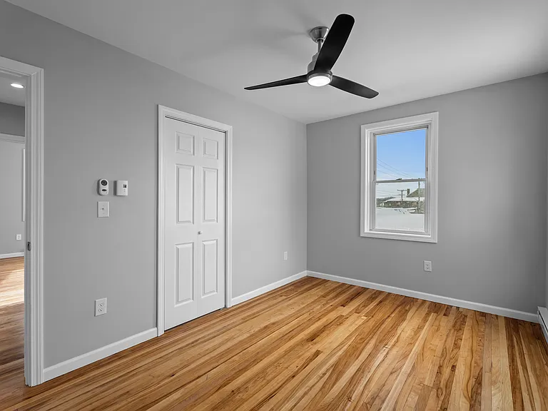 108 Main St #202 — Photo 3