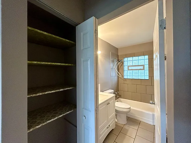 3600 Park Crest Dr #F — Photo 9