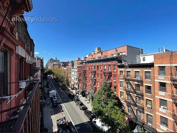 4th image of 272 E 10th St APT 3