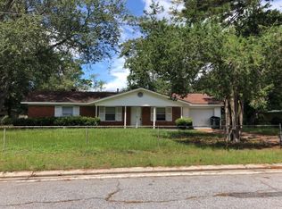 4 Cherry St, Hinesville, GA 31313