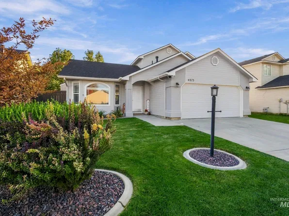 4075 W Bedrock Dr, Meridian, ID 83646