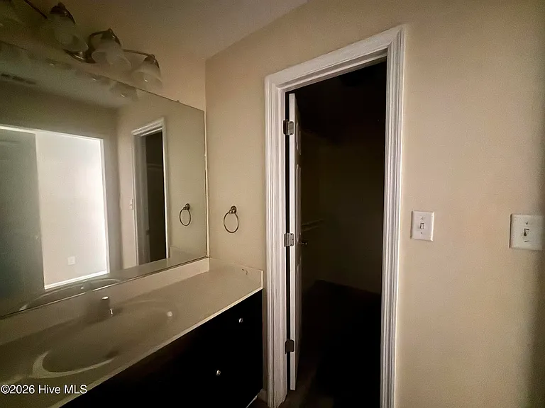636 Bridgton Dr — Photo 19