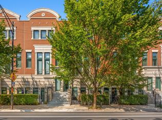 434 W Armitage Ave UNIT B, Chicago, IL 60614