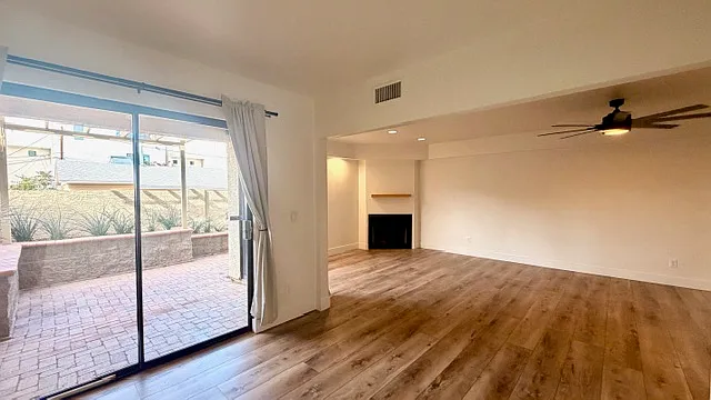 2142 E Turney Ave #10 — Photo 5