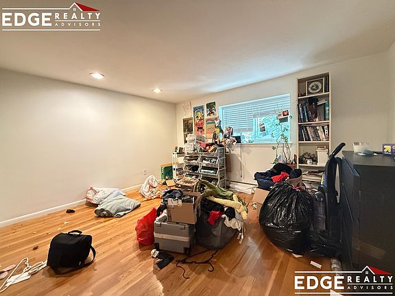 4th image of 15 Euston Rd APT 24