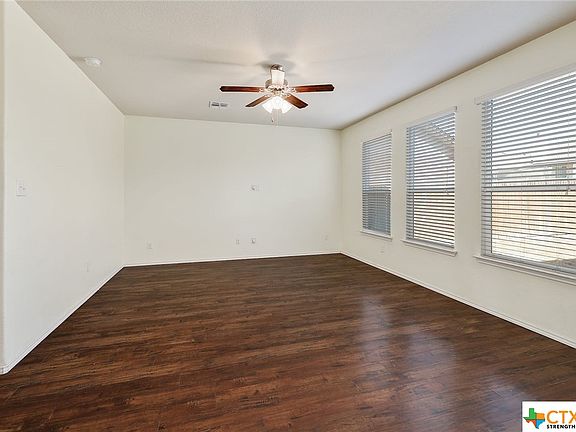 5th image of 3409 Lorne Dr