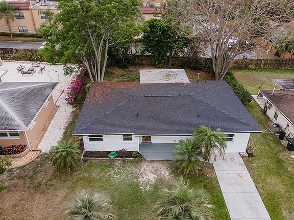 3rd image of 85 Avon Dr