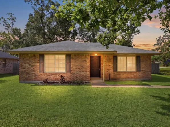 1300 E Hanson St, Cleveland, TX 77327