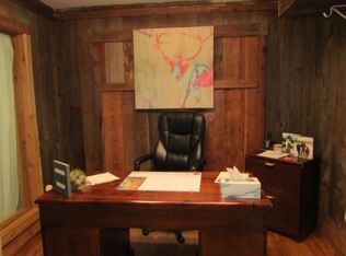 3960 Bluebonnet Blvd, Brenham, TX 77833