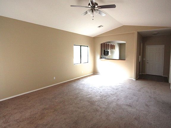 3rd image of 827 W Saint Kateri Ave