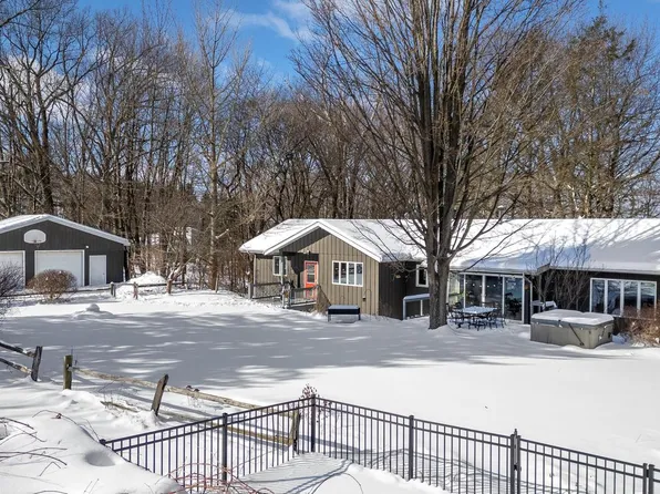 211 Miller Ln, Boalsburg, PA 16827