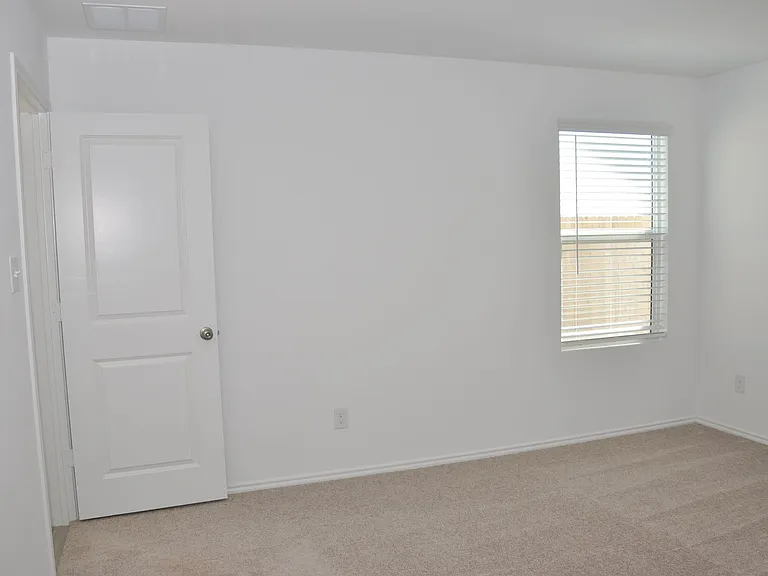 128 Hasty Heart Ct — Photo 14