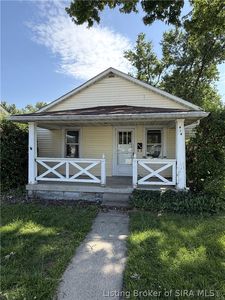 414 Miller Avenue, Sellersburg, IN, 47172