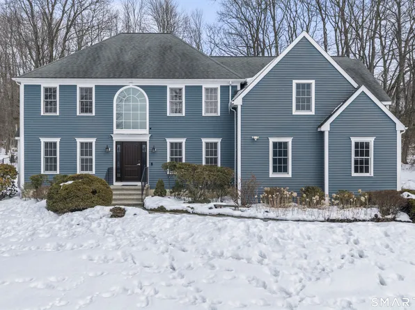 32 Yogananda Street, Newtown, CT 06482