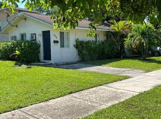 304 Lady Claire Fursman Ave, Fort Lauderdale, FL 33312
