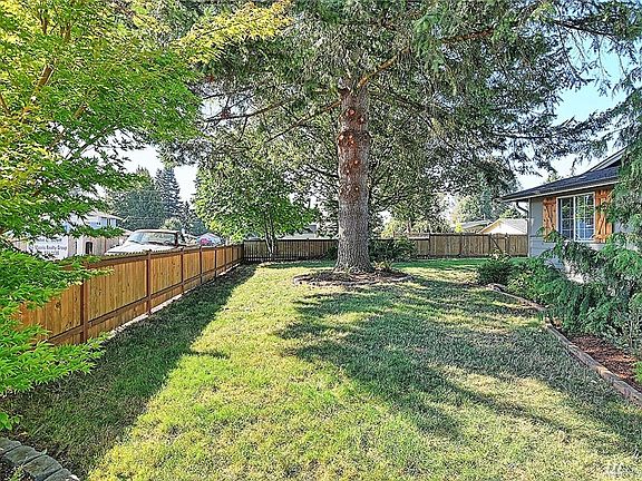 4th image of 7224 54th Ave NE
