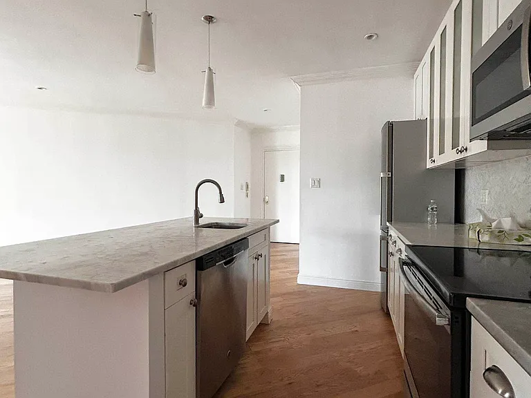 101 Ocean Pkwy #6B — Photo 5