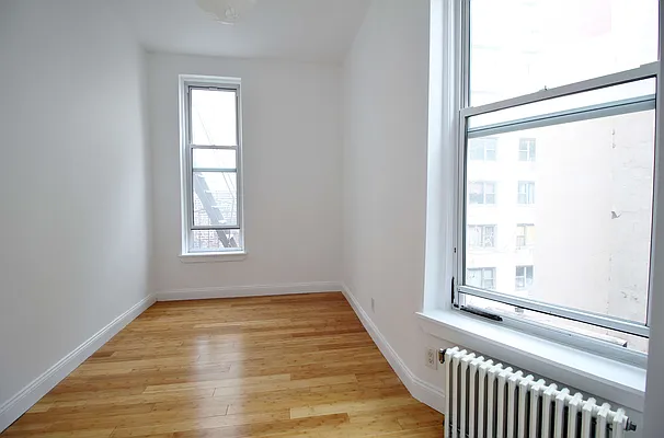 Rented by Julianna Realty Corp | media 21