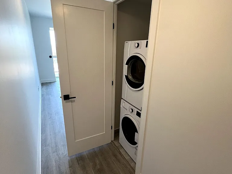 2369 Danforth Ave #508 — Photo 15