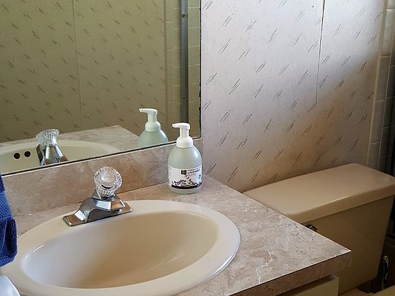5th image of 1701 W Oak Knoll Cir