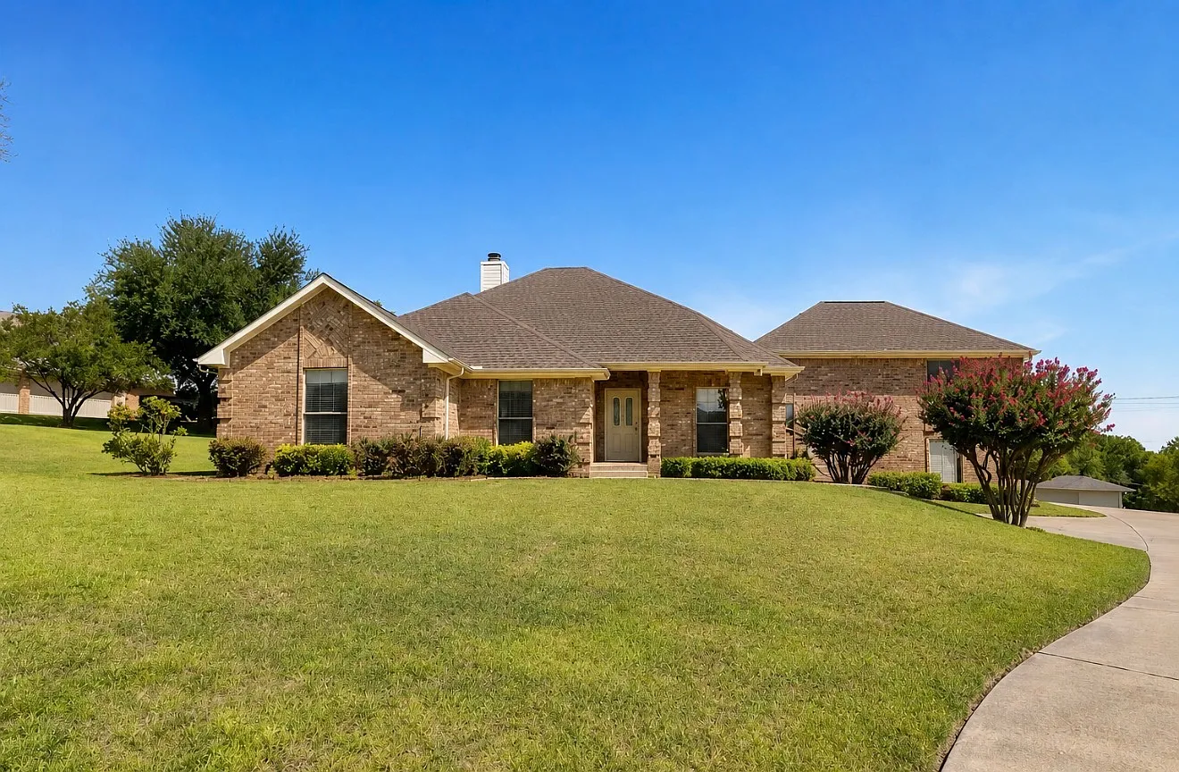 4 bed, 2650 sqft, $3,150 — Photo 1