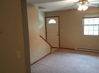 8 Sunrise Dr APT A, Cambridge, OH 43725