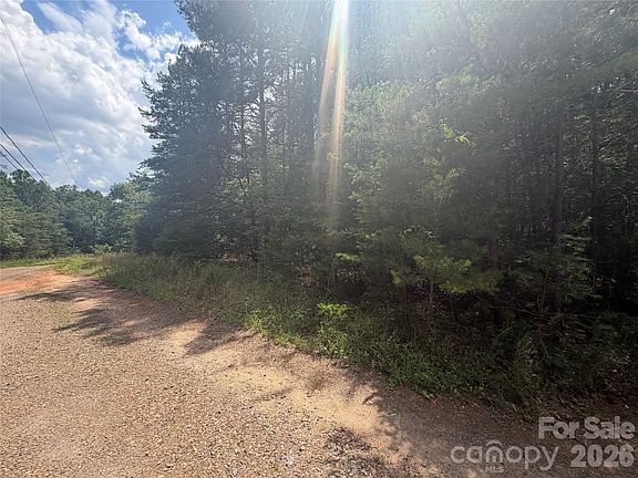5th image of 3542 Vilas Dr