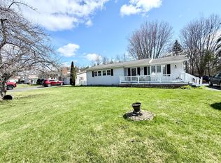 10 Melody Ln, Plattsburgh, NY 12901