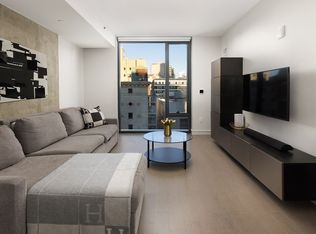 55 Lagrange St #1409, Boston, MA 02116