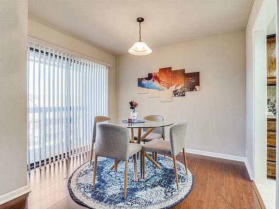 4th image of 1028 Signal Ridge Pl