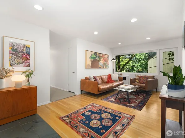 632 13th Avenue E #19, Seattle, WA 98102