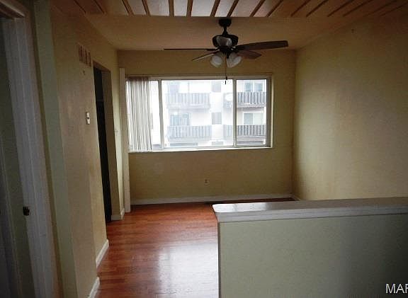 4th image of 845 Wendevy Ct