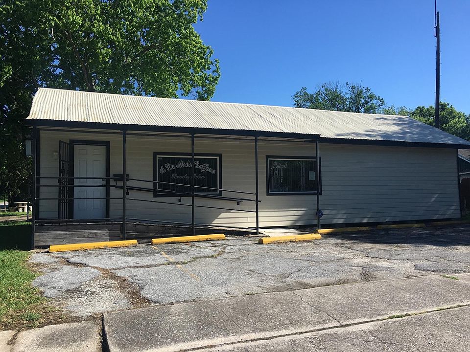 1st image of 7201 Winfree Dr