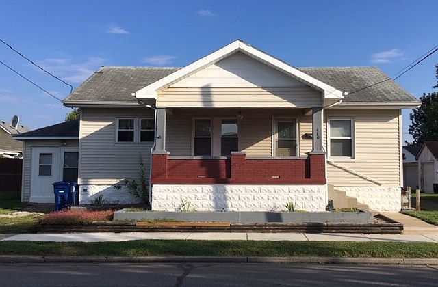 1st image of 410 4th St