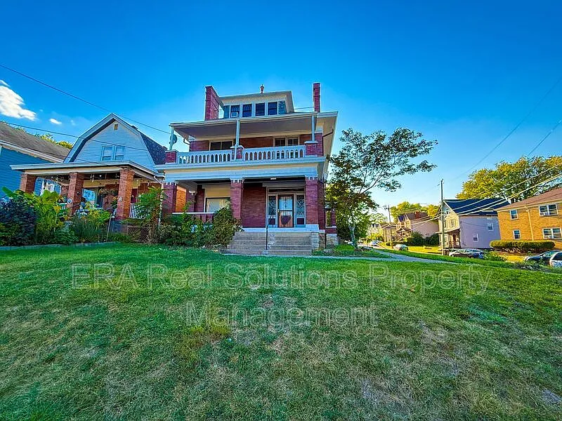 3471 Trimble Ave photo 1