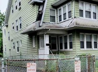 182-184 Chancellor Ave, Newark, NJ 07112