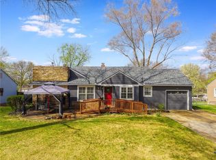 5036 NE Tarkio St, Kansas City, MO 64118