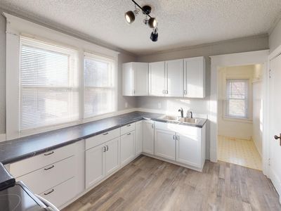 518 N 8th St, Bismarck, ND, 58501