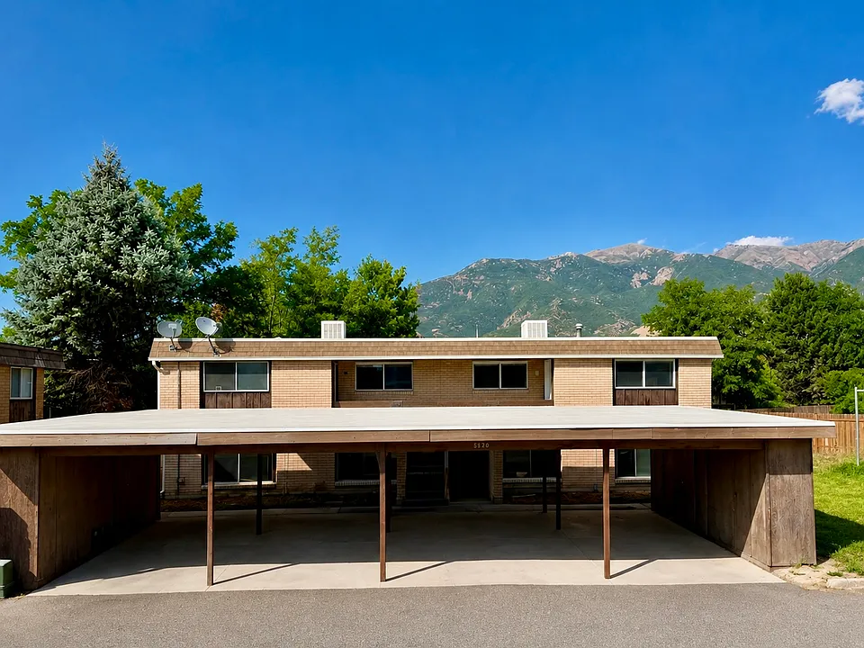 5820 S Main Point Blvd #1