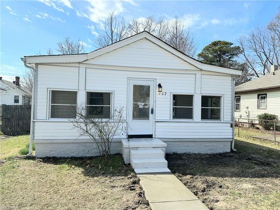 207 Hollywood Ave, Hampton, VA 23661