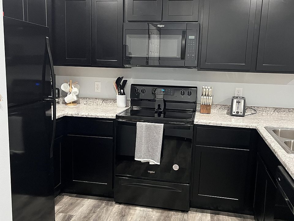 1st image of 1542 Bogue Ave NE #11023422