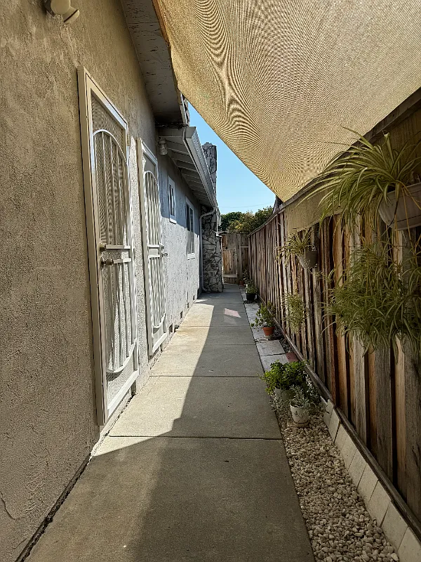 1BR/1BA Private ADU - San Jose (King & Story), 95116 - $2,200/mo(including utilities n services) — Photo 2