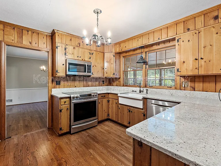 1529 Dibble Rd S — Photo 8