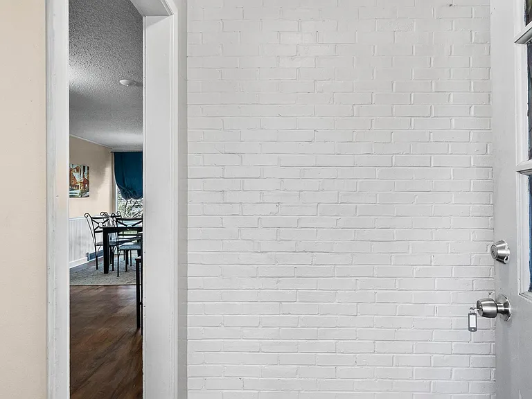 3701 S Richmond Ave — Photo 23