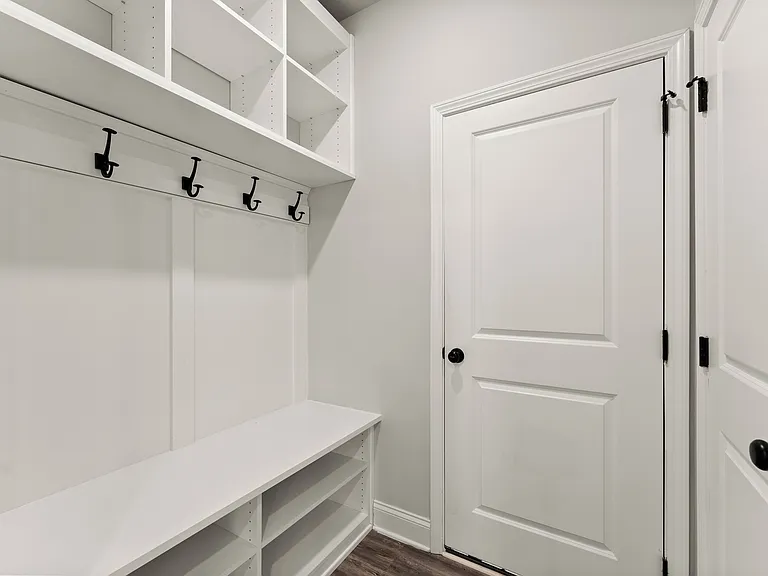 4656 Silver Oak Dr SW — Photo 5